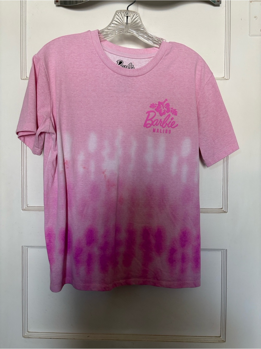 Barbie Women’s Pink Ombre Graphic Tee Size M
